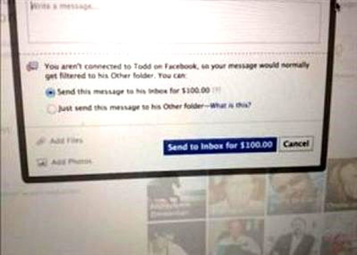 Facebook\'ta Mesaj Atmak 100 Dolar!