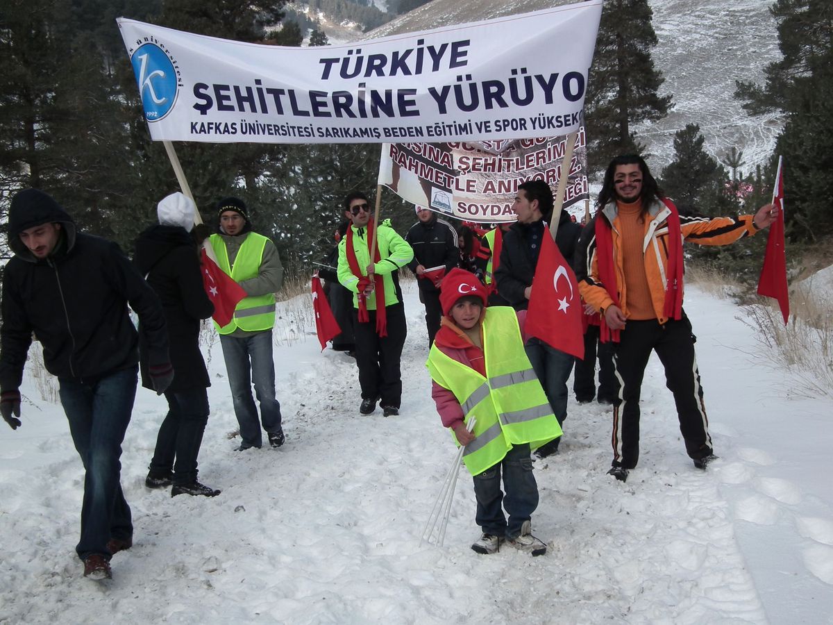 Gençler Sarıkamış Şehitlerini Anmaya Gidecek