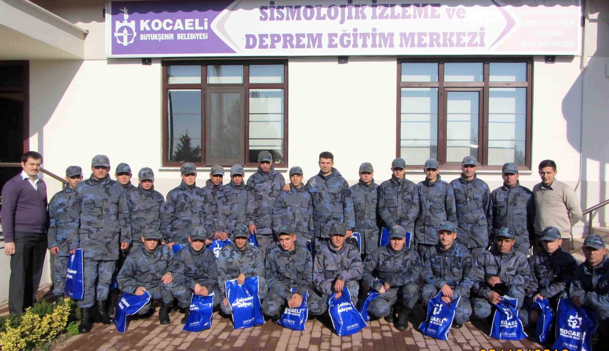 Havacı Erlere Deprem Eğitimi
