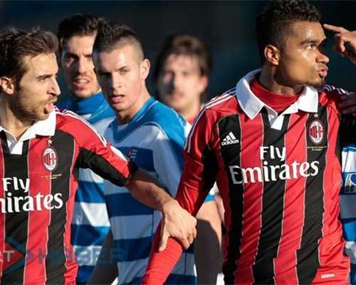 Irkçı Tezahürat Nedeniyle Milan Sahadan Çekildi