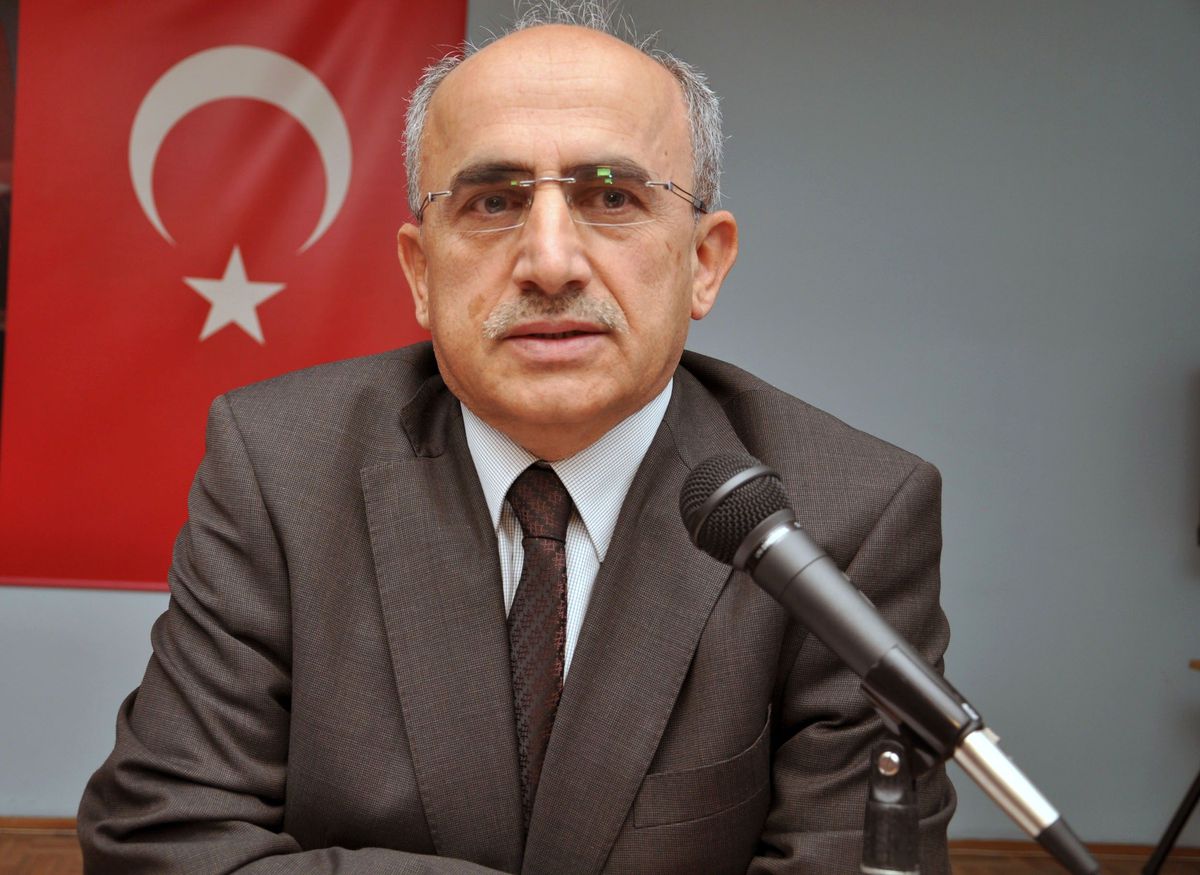 Milli Eğitim Müdürü, Hasta Öğrenciyi Ziyaret Etti