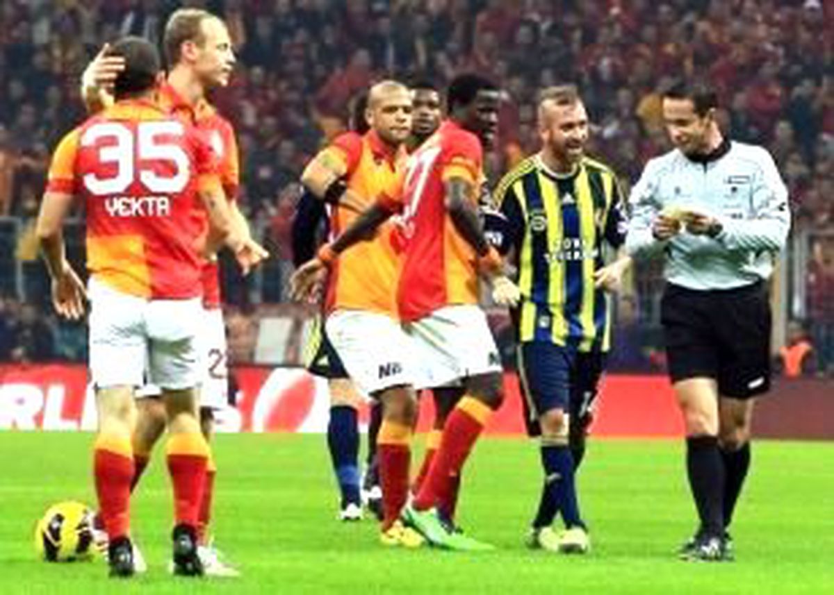 Pfdk\'dan Üç Başkana Ceza!