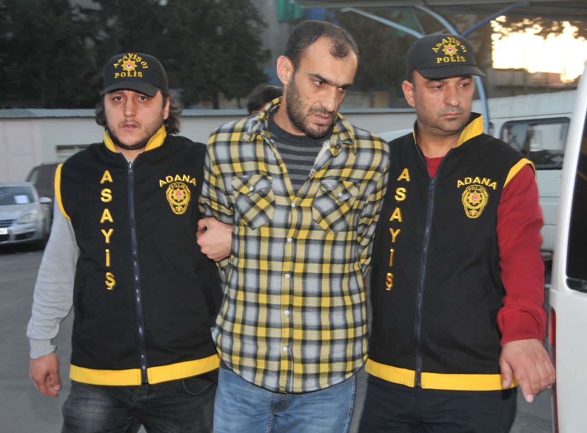 Rahşan Affıyla Cezaevinden Şartlı Çıktı, Adam Yaralamaktan Tutuklandı