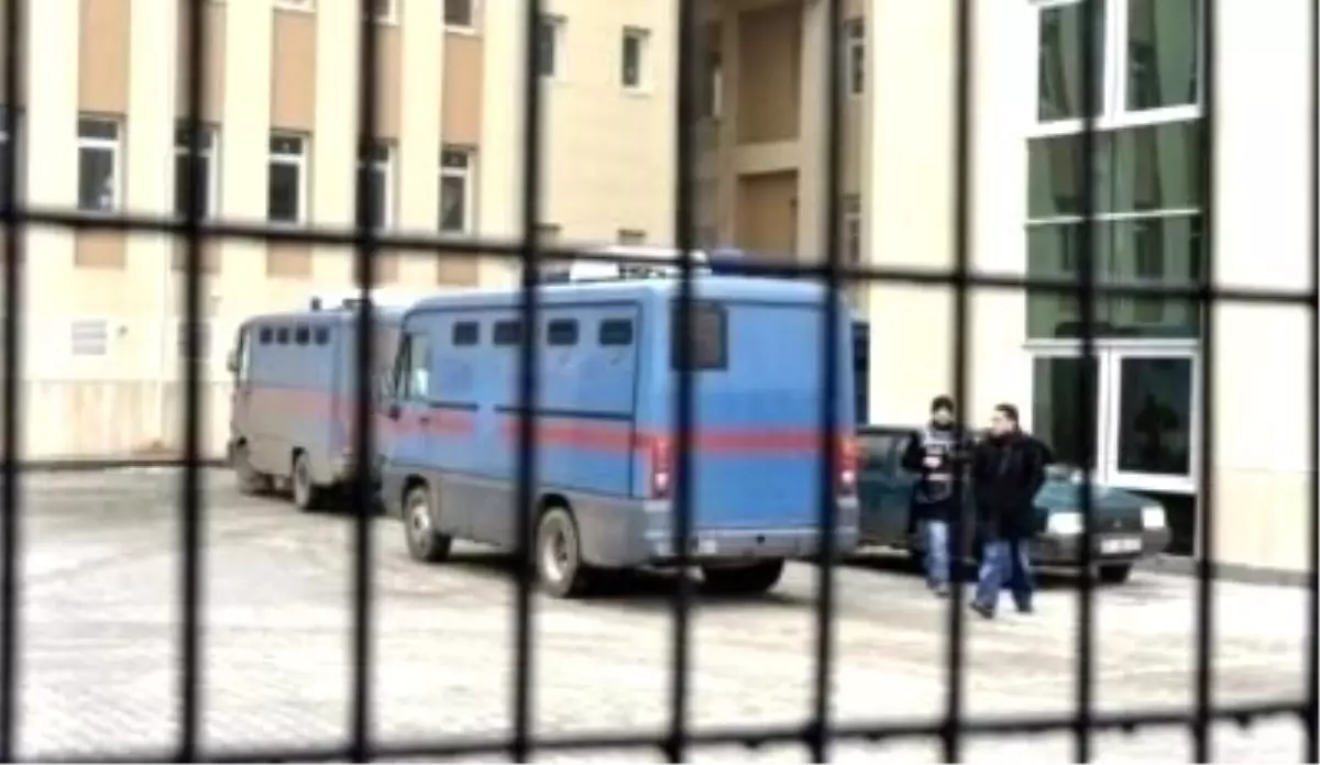 KCK Sanıklarına Ceza Yağdı