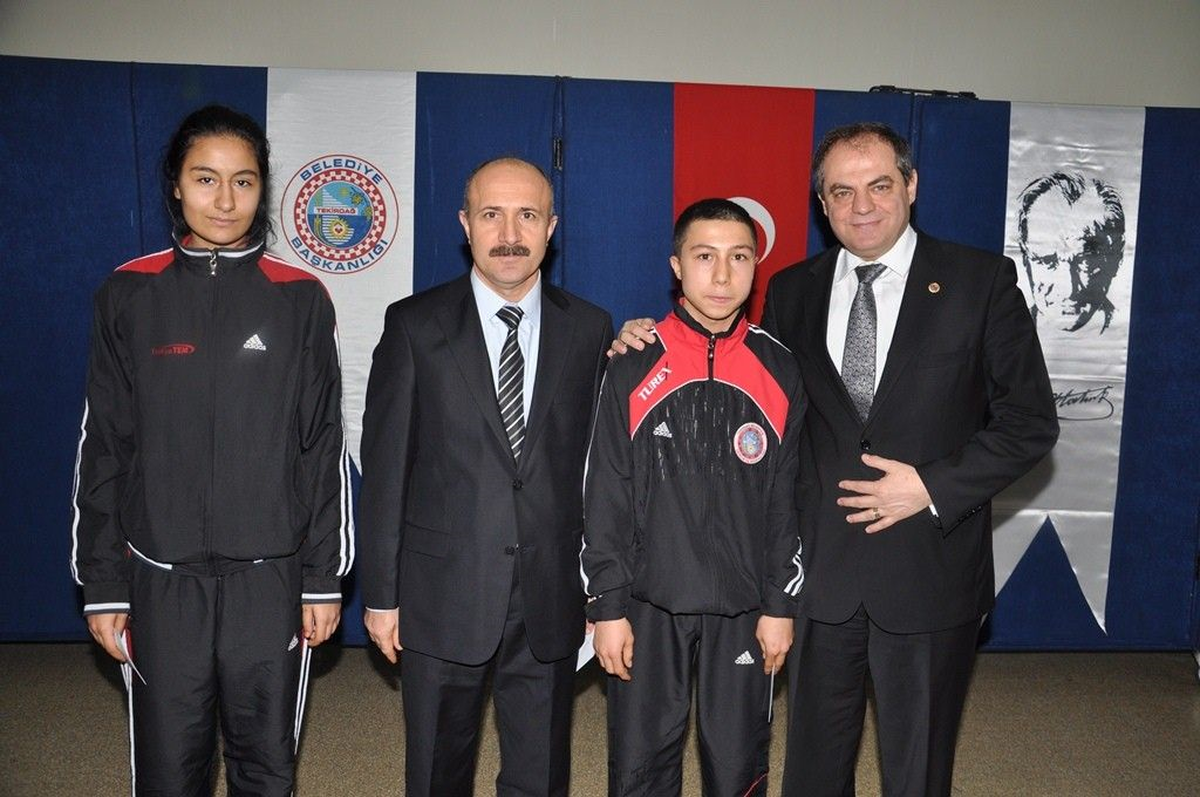 Tekirdağ Belediyesinden Para Ödülü