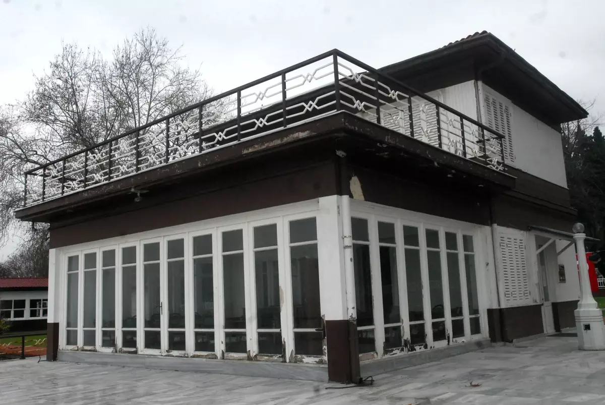 Yürüyen Köşk\'te Restorasyon Başlıyor