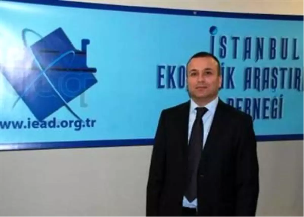 2013\'te En Önemli Sorun Cari Açık ve İşsizlik