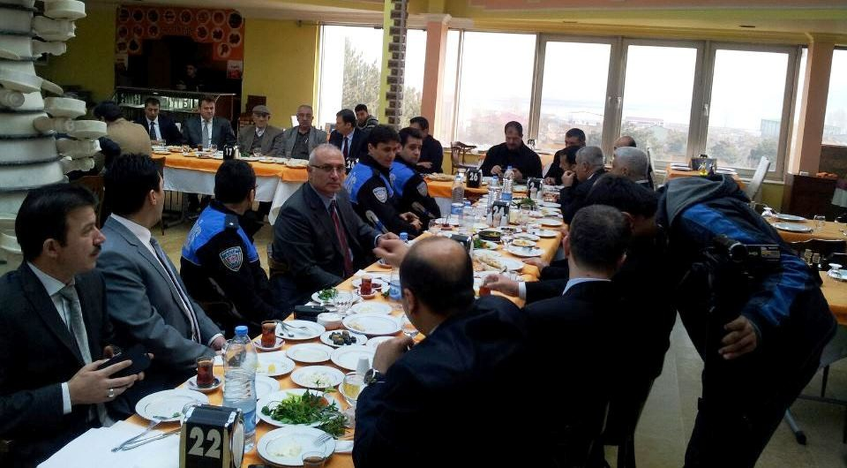 Bitlis\'te Polis Vatandaşın Ayağına Gidiyor