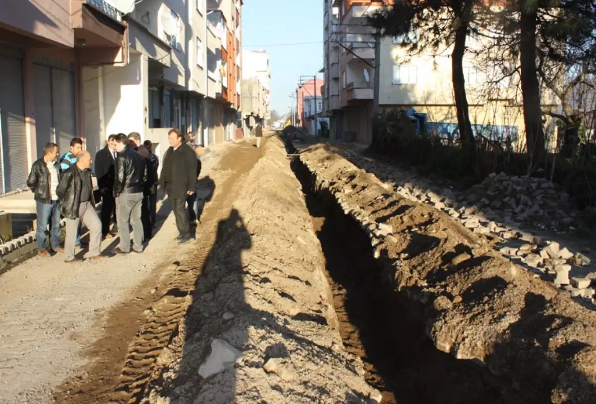 Espiye Belediyesi\'nin Su ve Yol Çalışmaları Sürüyor