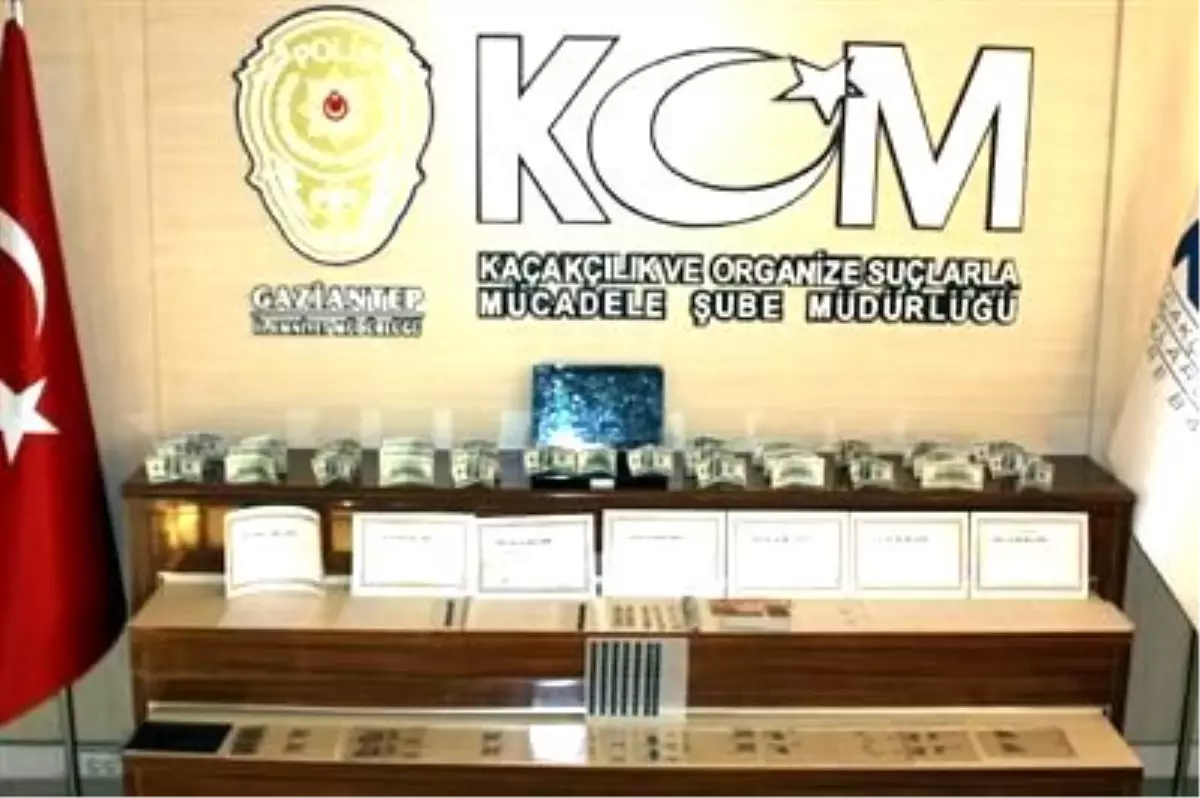 Kalpazanlar Sahte Parayı Suriye\'de Piyasaya Sürecekti