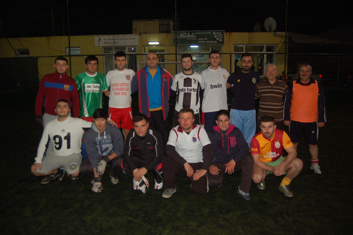 Lapseki AK Parti\'den Futbol Turnuvası