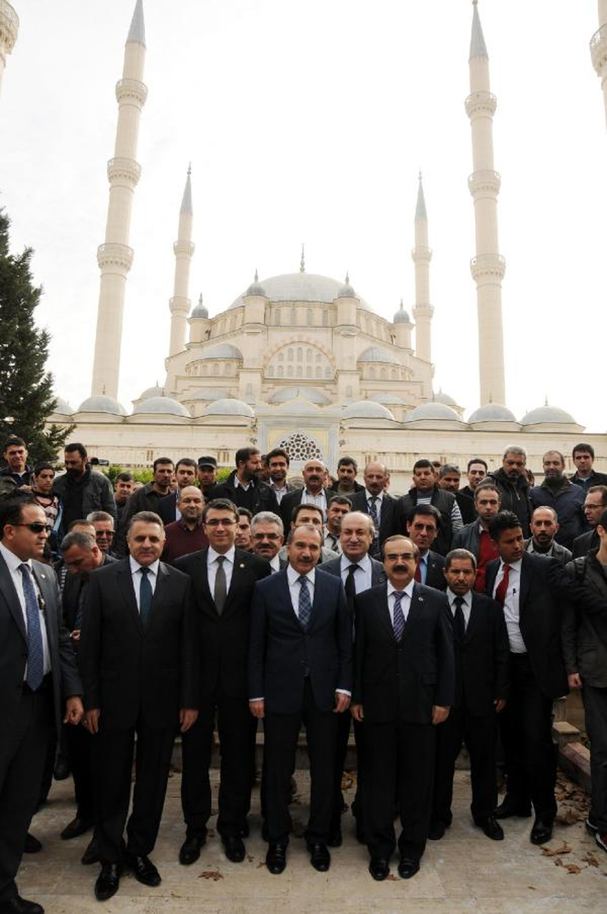 Milli Eğitim Bakanı Tartışılan Kitapların Aynen Kalacağını Açıkladı (3)