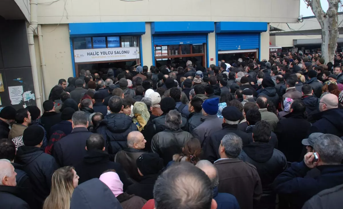 Vapur Seferleri İptal Olunca Yoğunluk Yaşandı