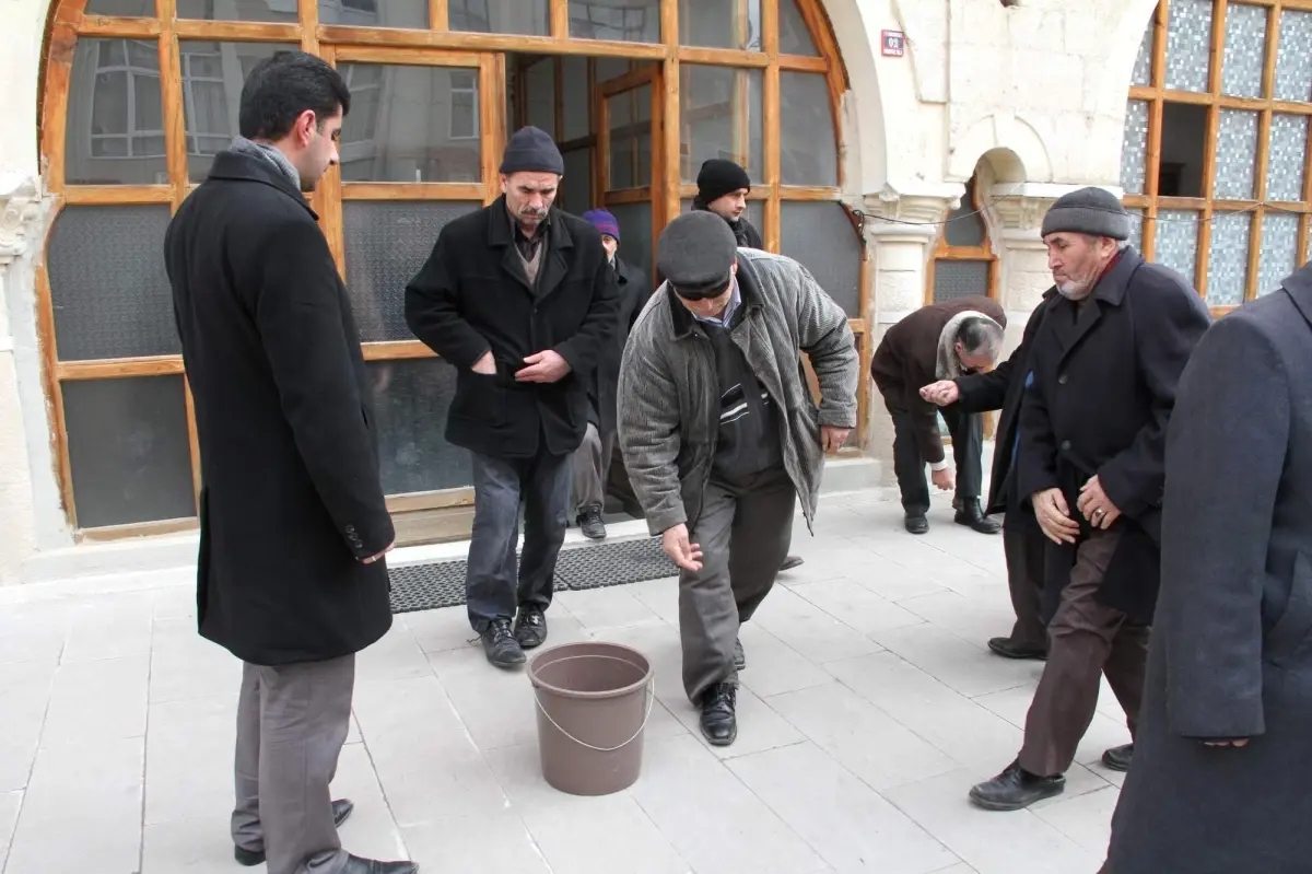 Yozgat\'ta Suriye İçin Yardım Toplandı