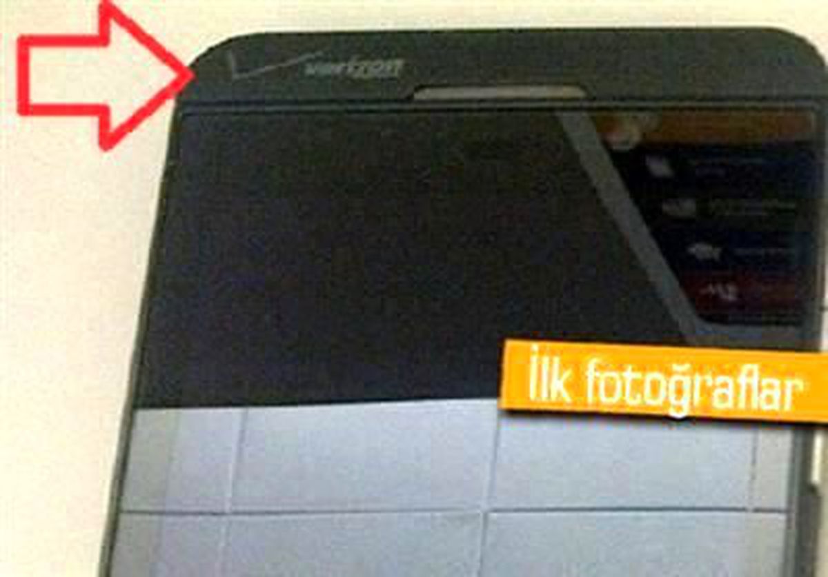 Blackberry 10 Fotoğrafları Sızmaya Başladı