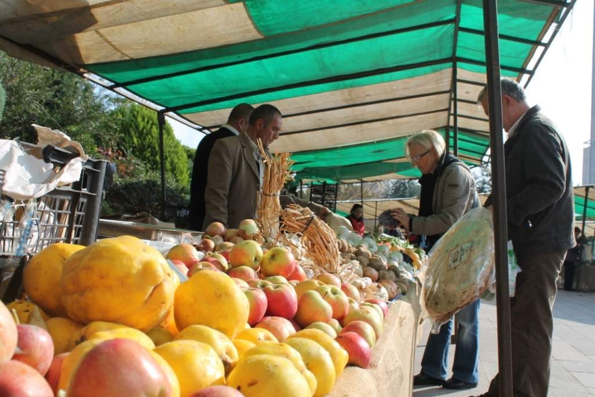 Kocaeli\'de Organik Pazar Kuruluyor