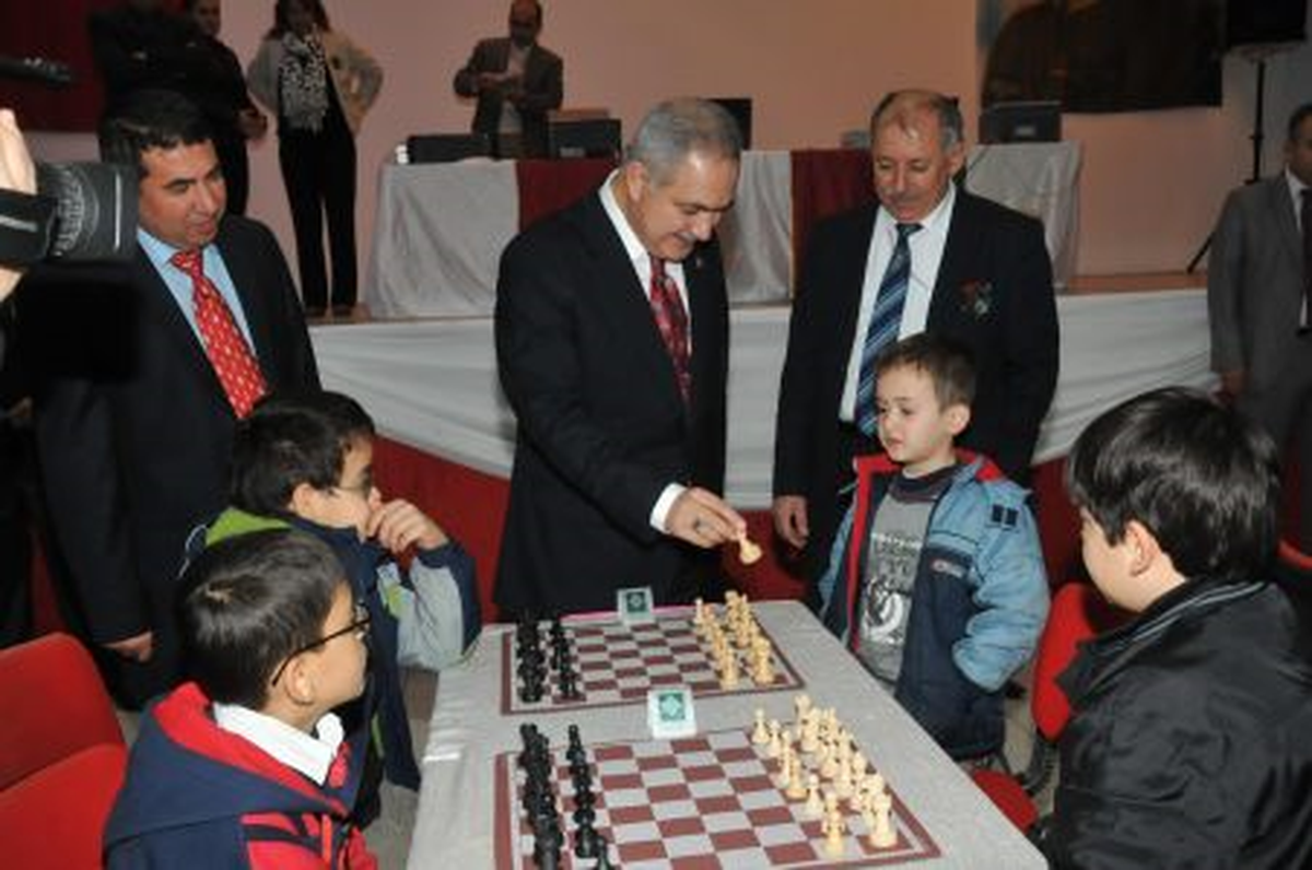 Kurtuluş Kupası Satranç Turnuvası Başladı