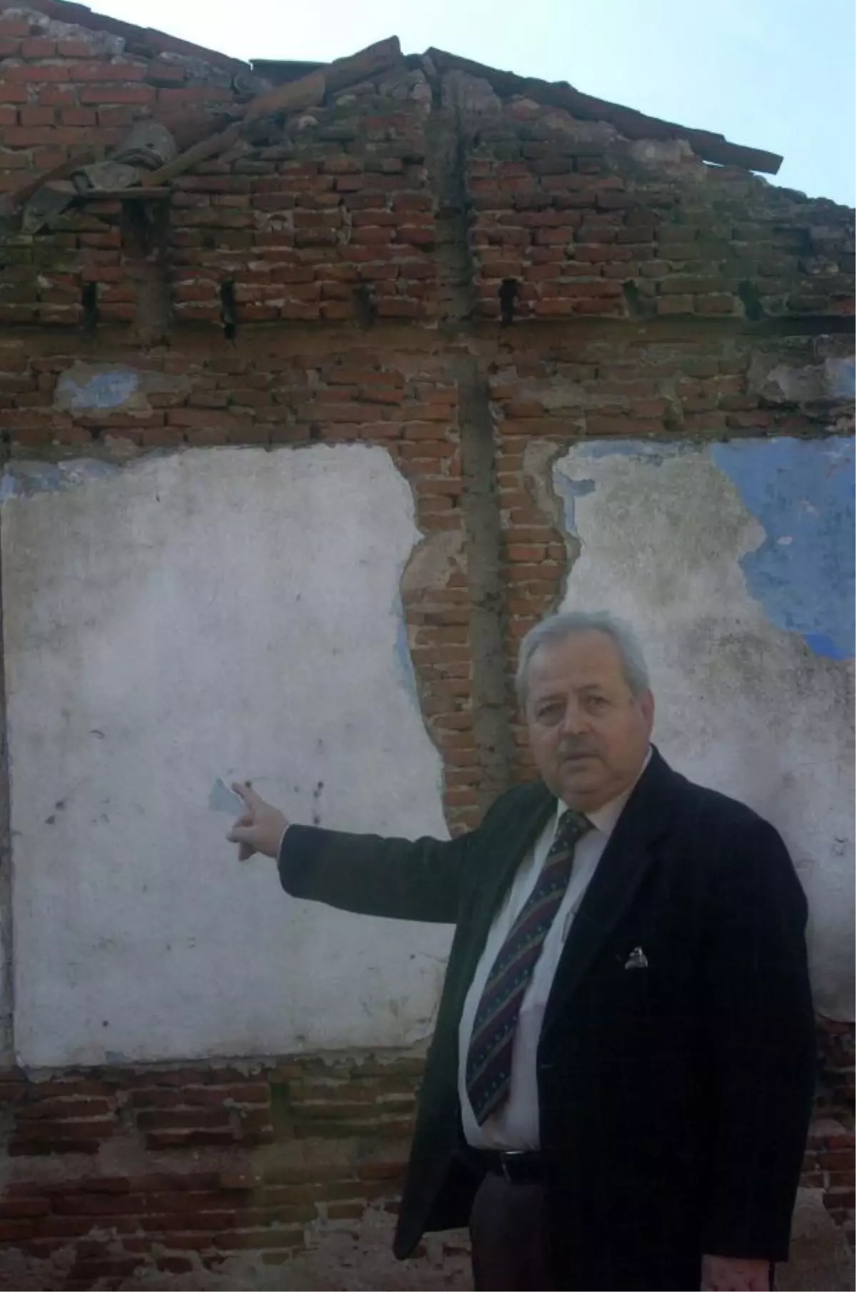 Mehmet Akif Ersoy\'un Sit Alanında Yıkılan Evi İçin 12 Yıl Sonra Soruşturma