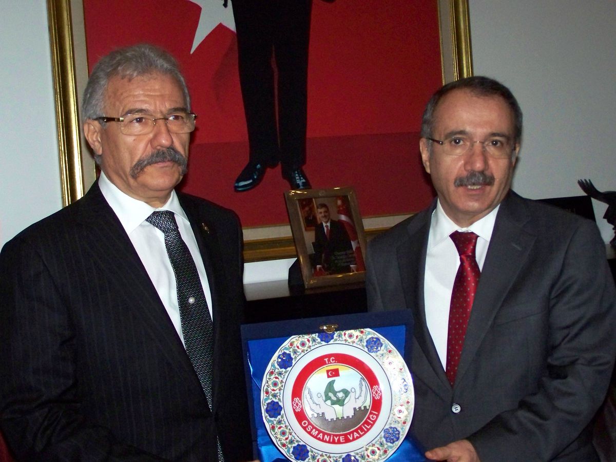Milli Eğitim Bakanı Dinçer Osmaniye\'de