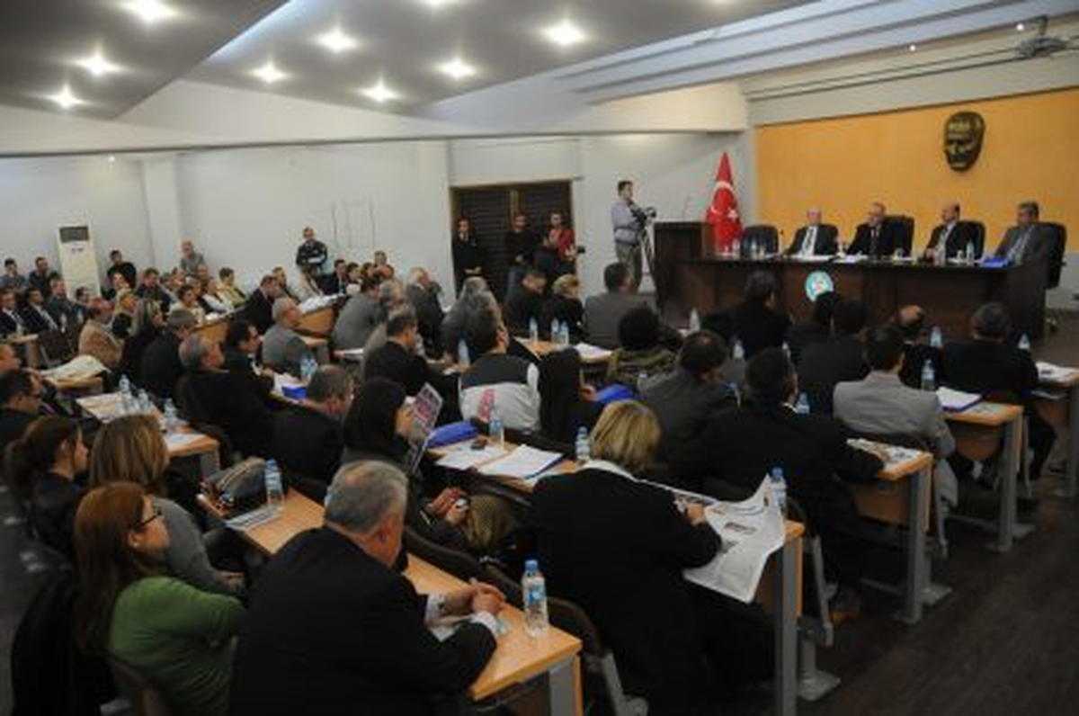 Yılın İlk Meclisi Canlı Yayında