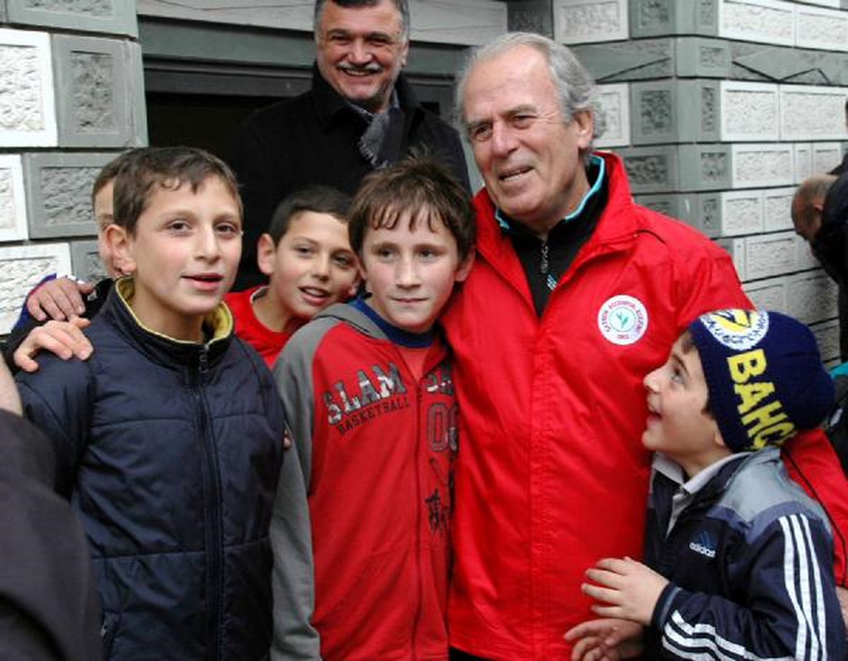 Çaykur Rizespor\'da Denizli\'yi Kızdıran İddia