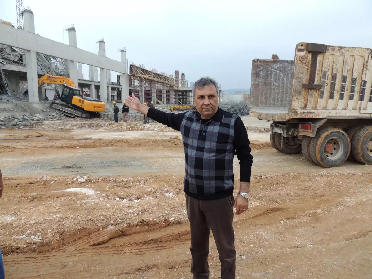 CHP'li Akar'dan Akdeniz Oyunları Eleştirisi