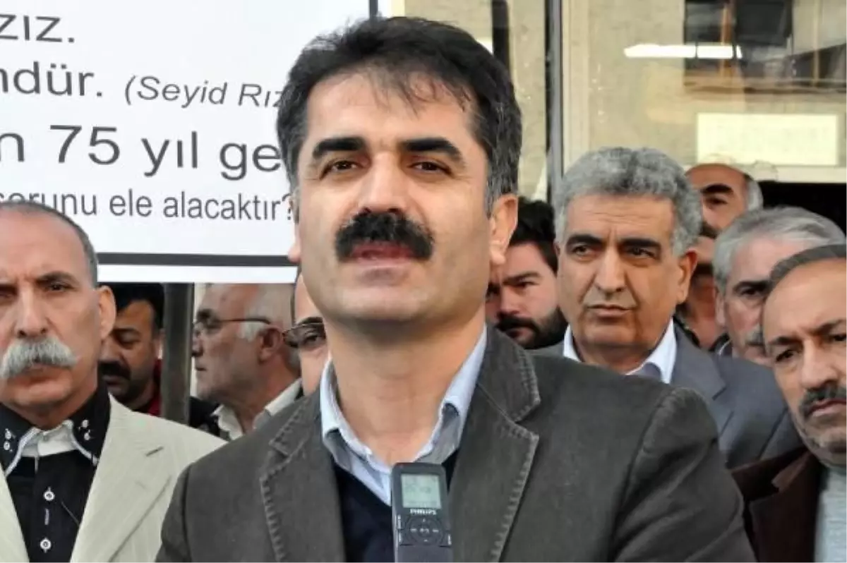 Chp\'li Aygün Milletvekilerine "O Kitabı" Tavsiye Etti