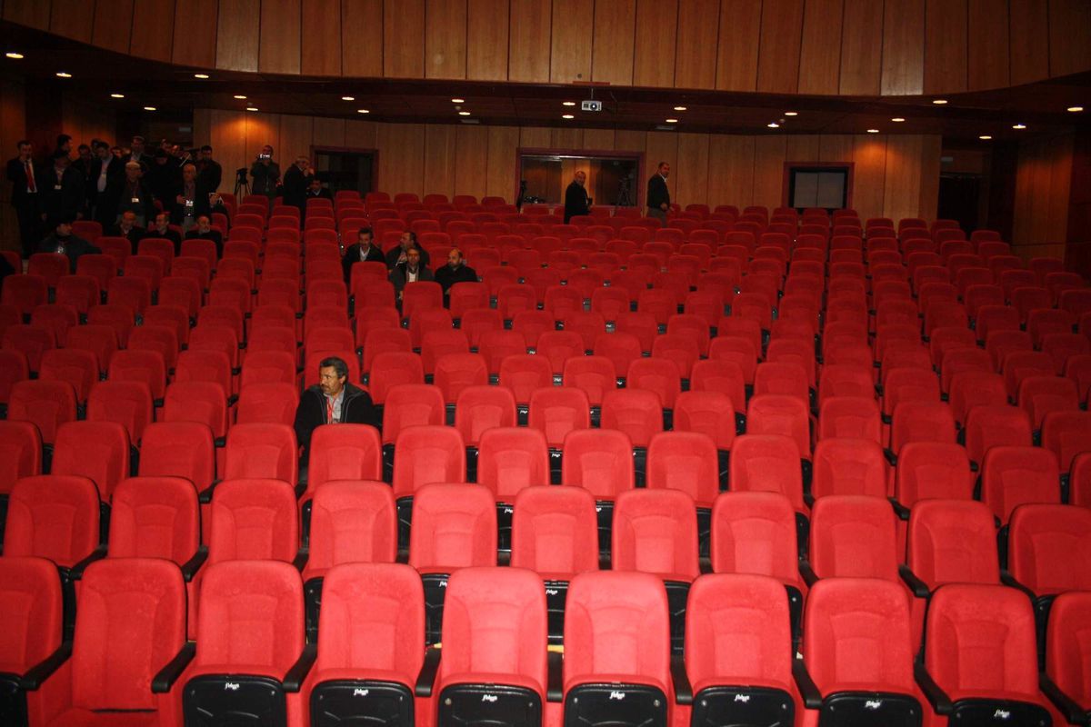 Otobüsçüler Esnafı Odası Seçimi Ertelendi
