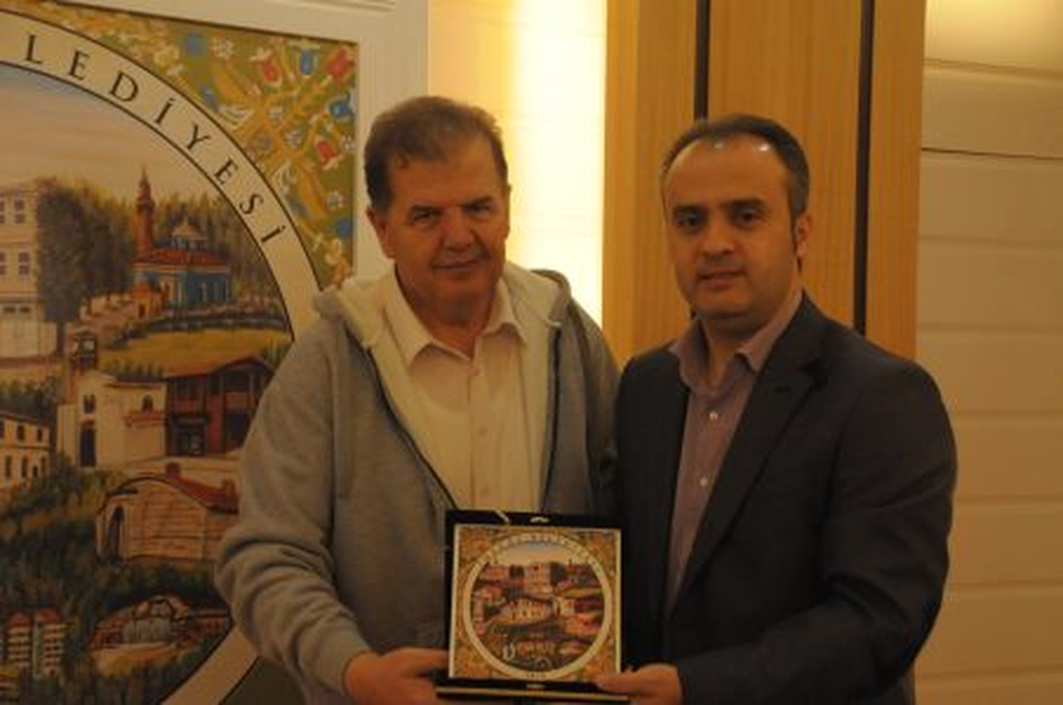 Bosnalı Profesör Boşnakların İzinde