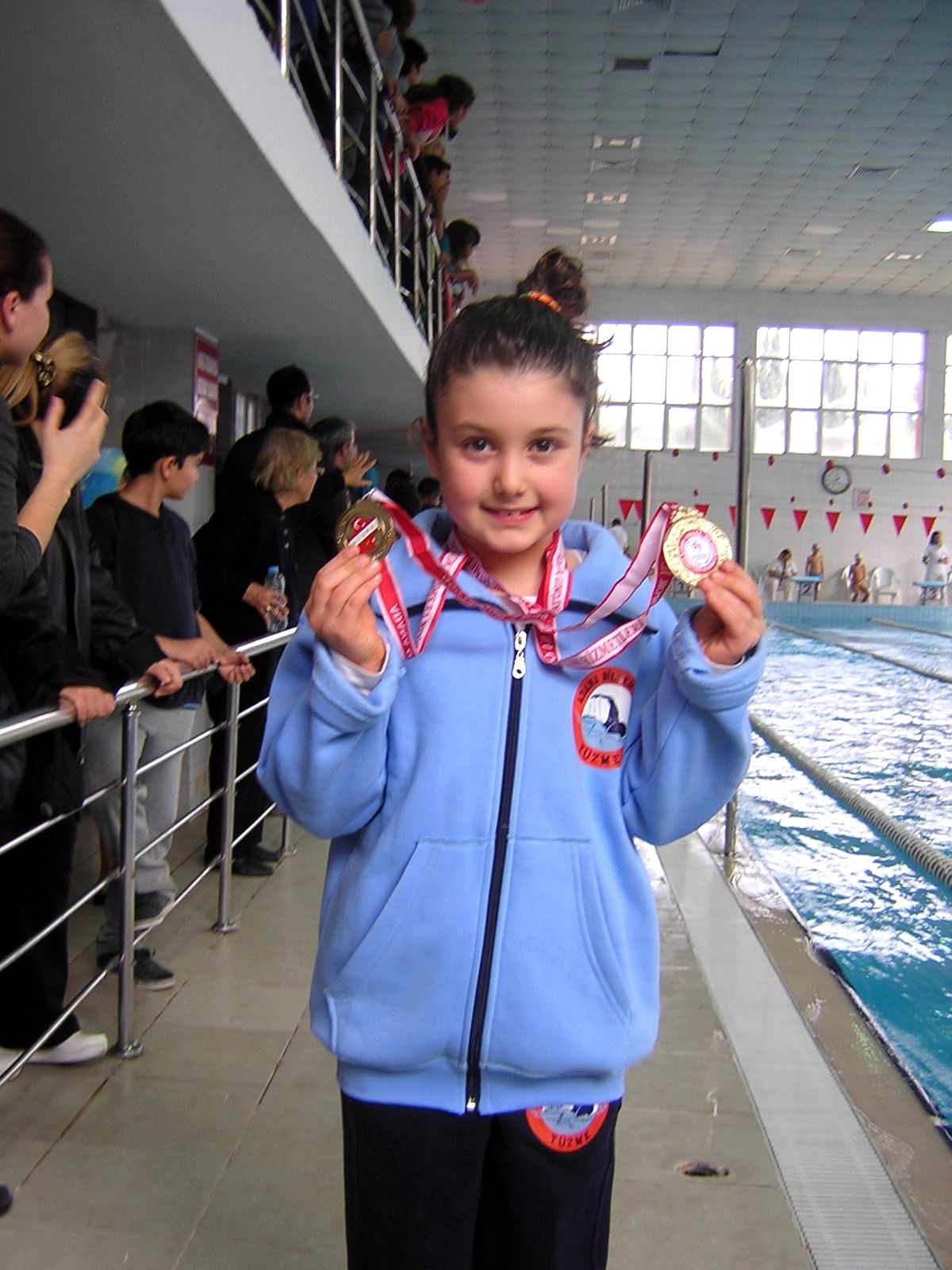 Derin\'den 2 Altın Madalya Daha