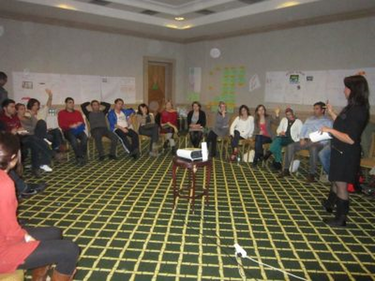 "Gençlik Programı ve Eurodesk Kurumsal Bilgilendirme Eğitim Seminerine"