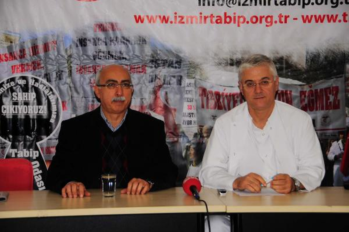 İzmir\'de 112\'den 40 Hekimin Alınmasına Tepki