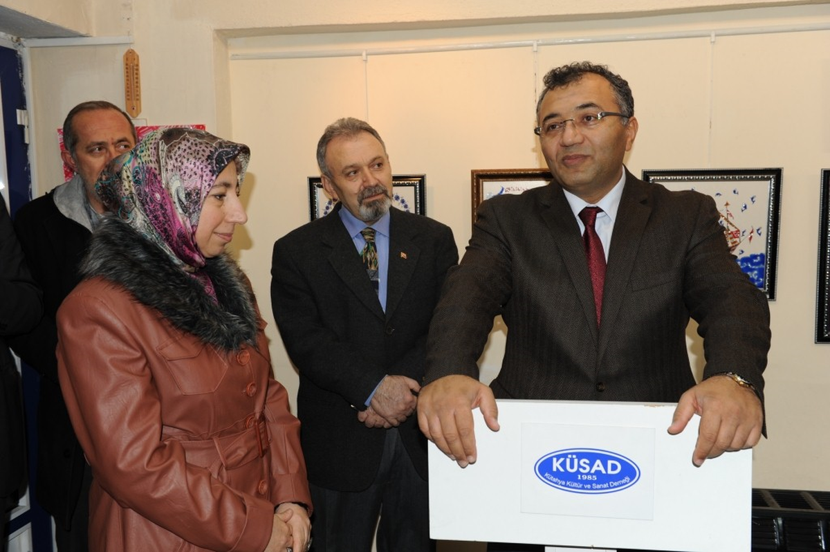 Sibal Araba, 3. Kişisel Sergisini Açtı