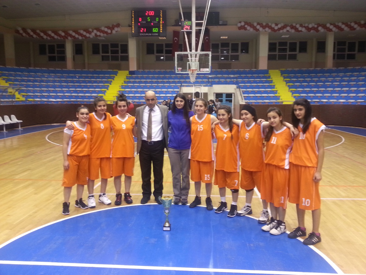 Genç Kadınlar Basketbol İl Birinciliğini Yakutiye Gençlikspor Kazandı