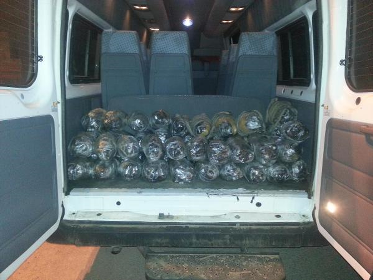 Kayseri\'de 2 Araçtan 53 Kilo Esrar Çıktı