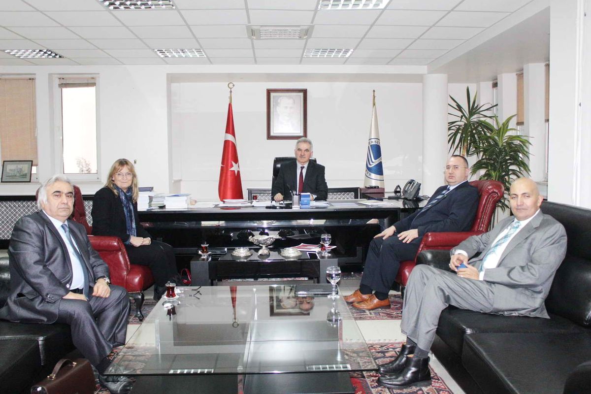 Roosevelt Üniversitesi Saü\'yü Ziyaret Etti