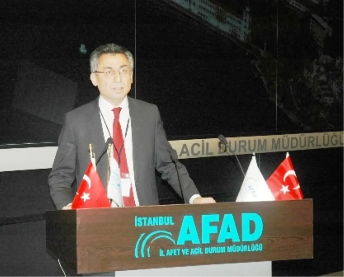 AFAD Başkanı Deprem Haberini, Toplantıda Aldı