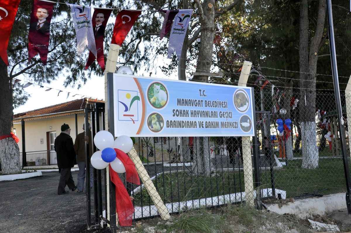 Hayvan Barınağı Törenle Hizmete Girdi