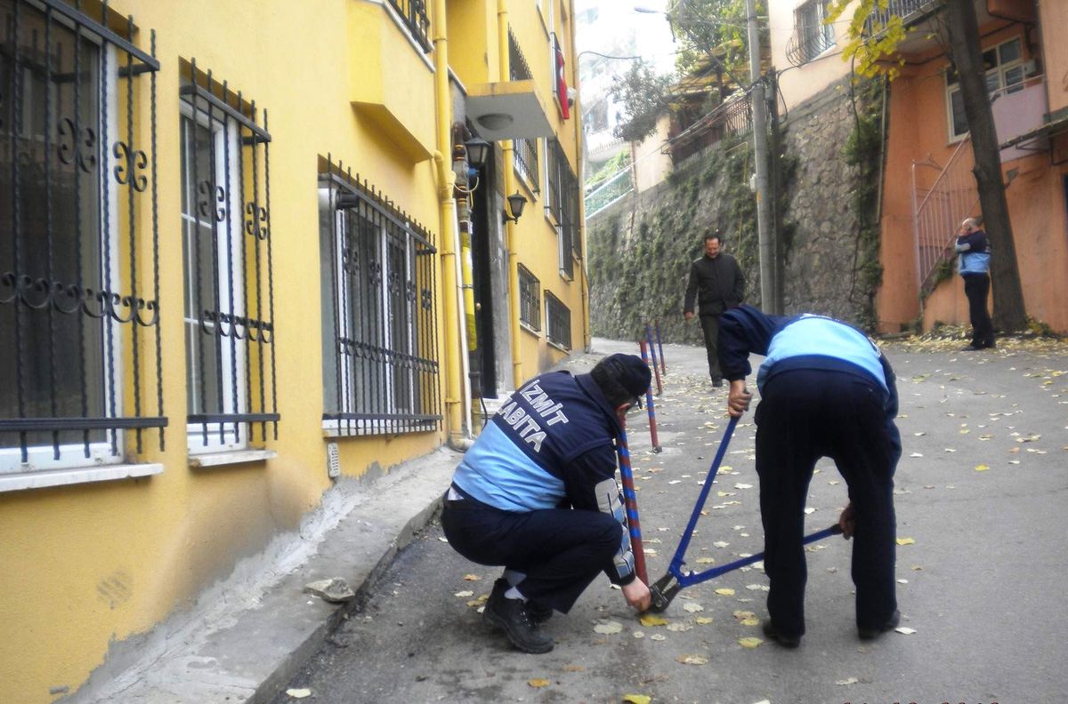 İzmit\'te Keyfi Uygulamaya Son