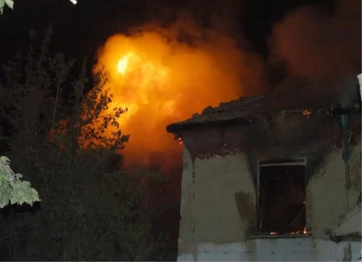 Kuşadası'nda Tinerci Dehşeti