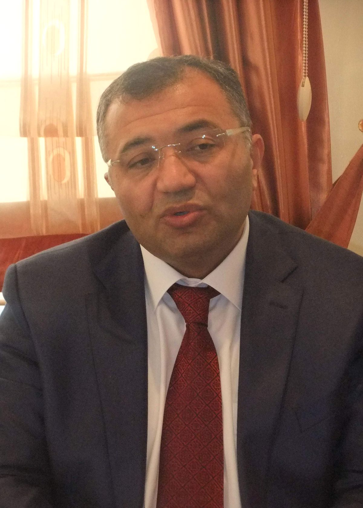 Kütahya Valisi\'nden \'Çalışan Gazeteciler ve Türk İdareciler Günü\' Mesajı