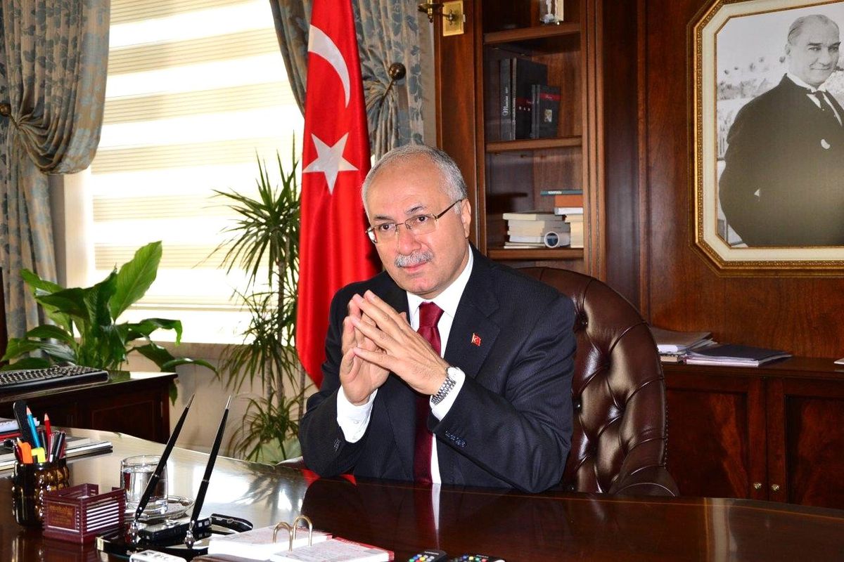 Vali Daşöz\'den Gazeteciler Günü Kutlaması