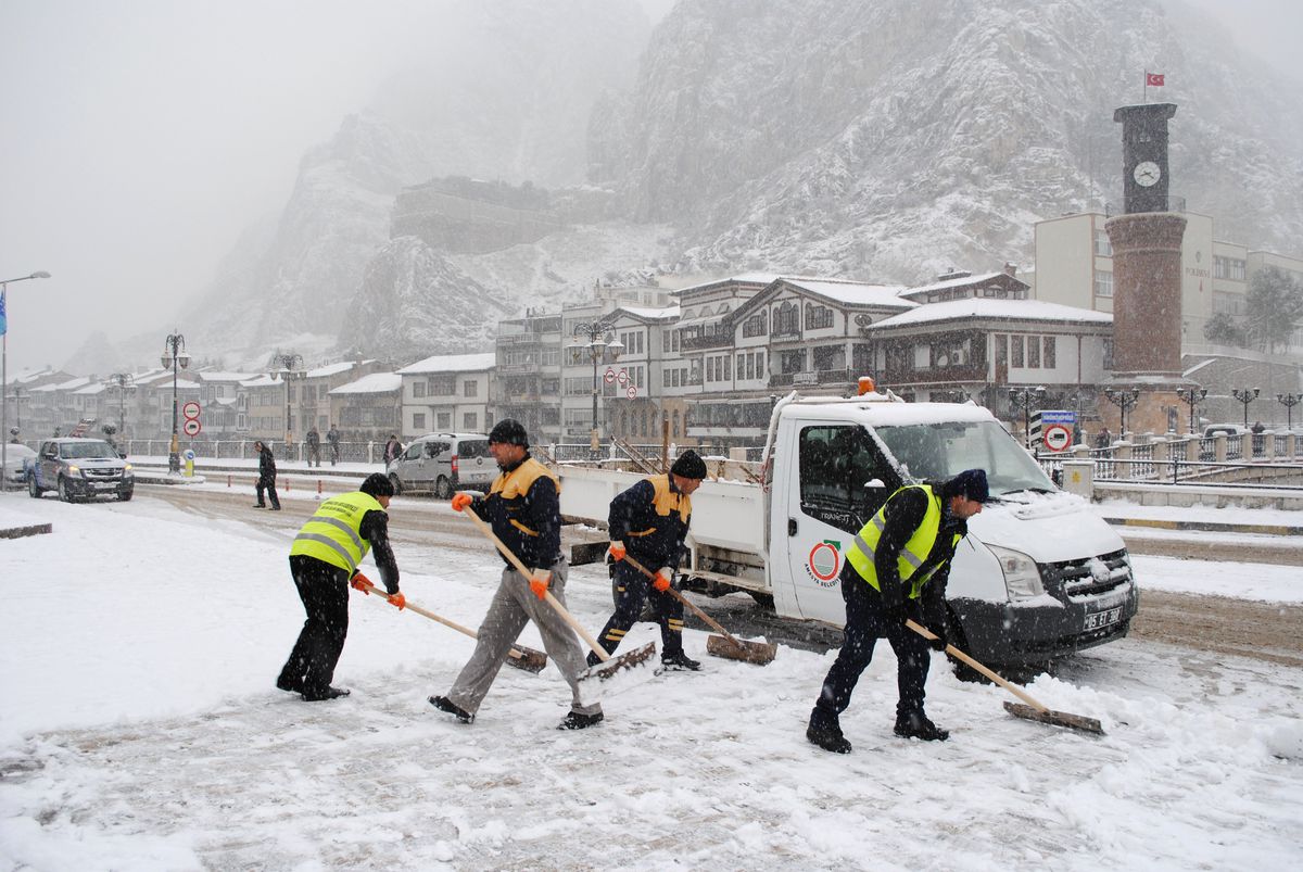 Amasya Kar Beyaza Büründü