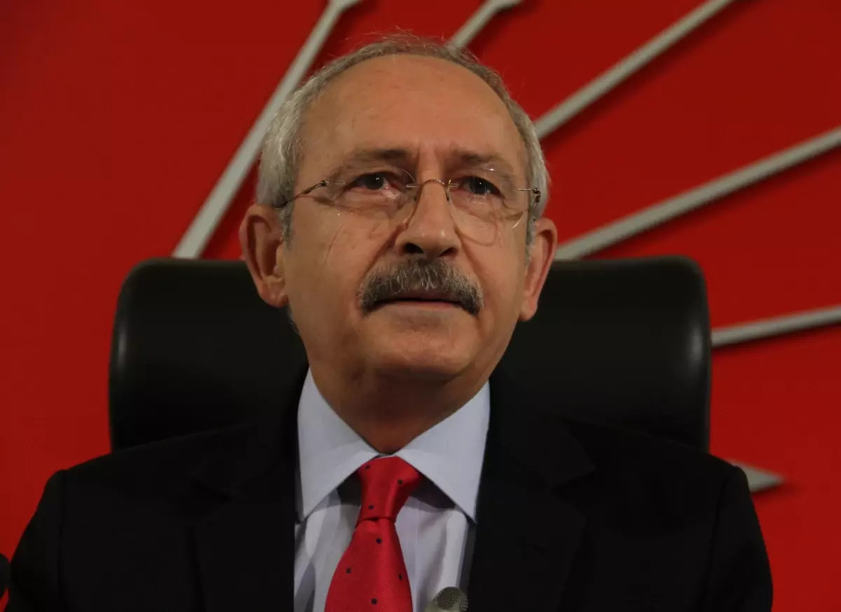 Kılıçdaroğlu\'ndan, Clinton\'a Geçmiş Olsun Mesajı