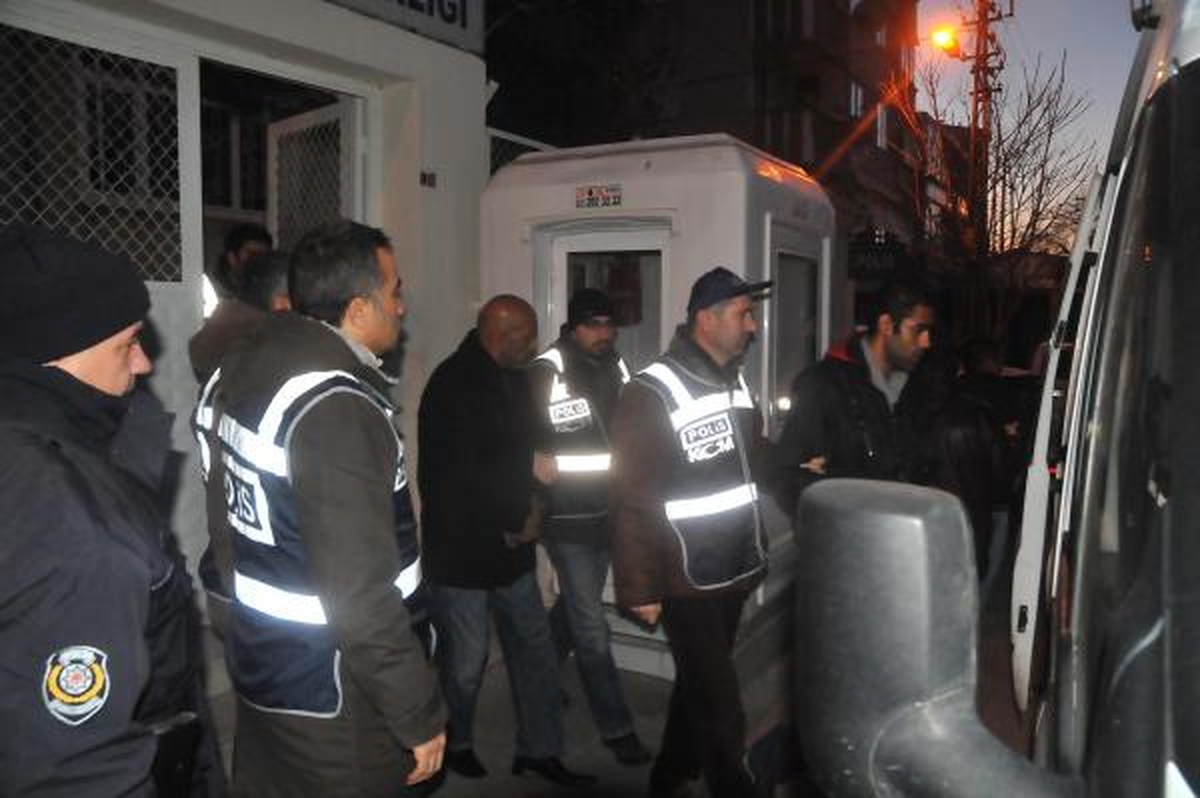Kırklareli\'nde Uyuşturucu Operasyonu: 11 Gözaltı