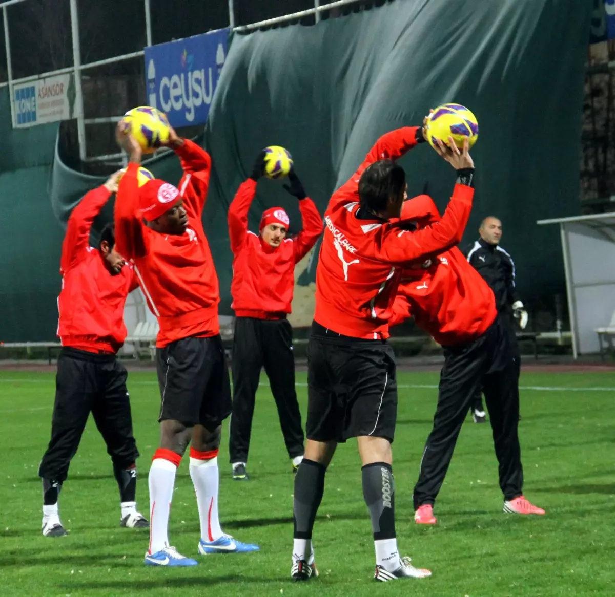 Medical Park Antalyaspor'da Trabzonspor Maçı Hazırlıkları