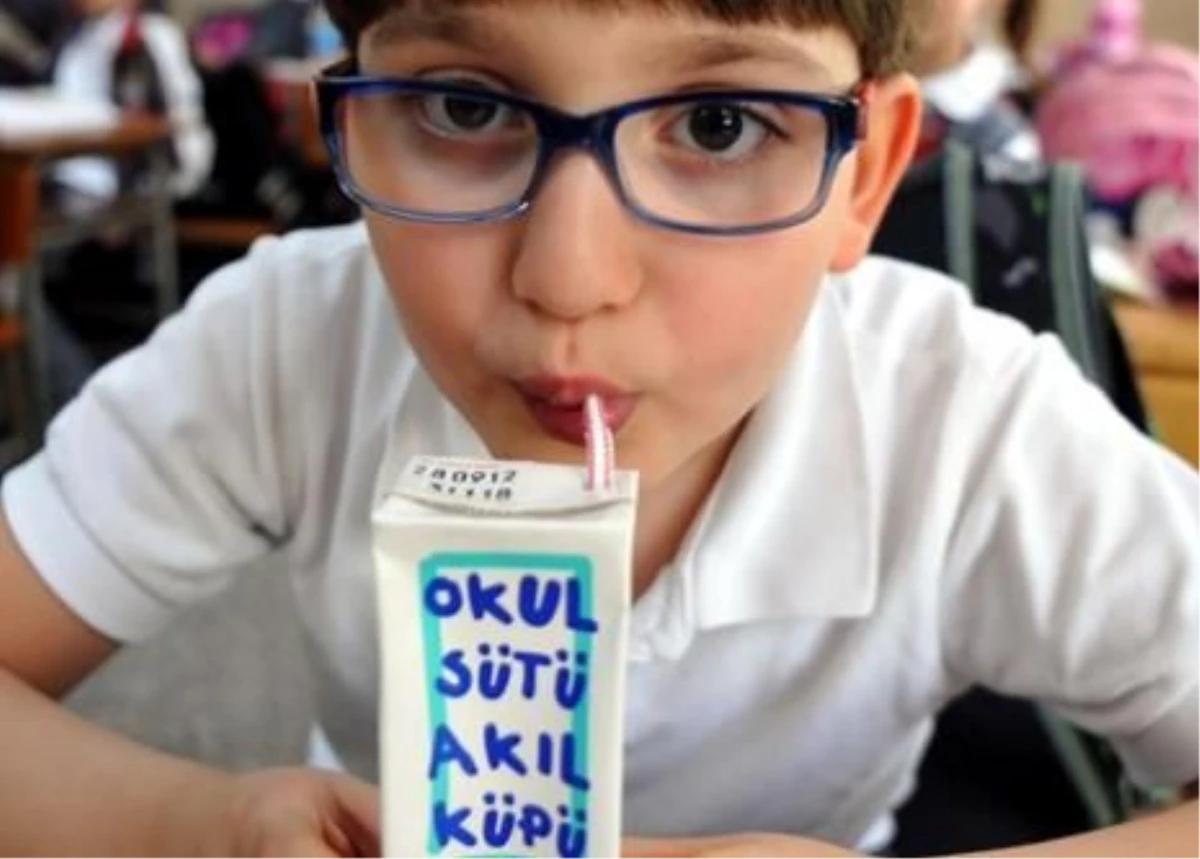 Yenilenen Okul Sütü İhalesi\'nde 18 Milyon TL\'lik Kazanç Sağlandı