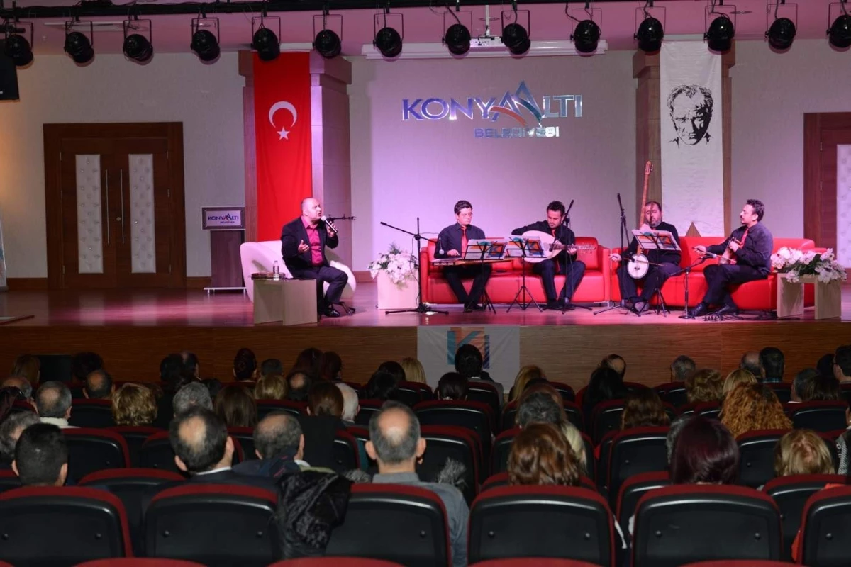 Burhan Kul, Klasik Türk Müziği\'nin Seçkin Eserleri Seslendirdi