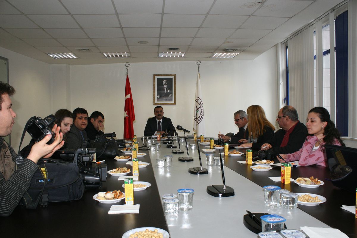 Düzce Belediye Başkanı Bayram Kar Çalışmalarını Değerlendirdi