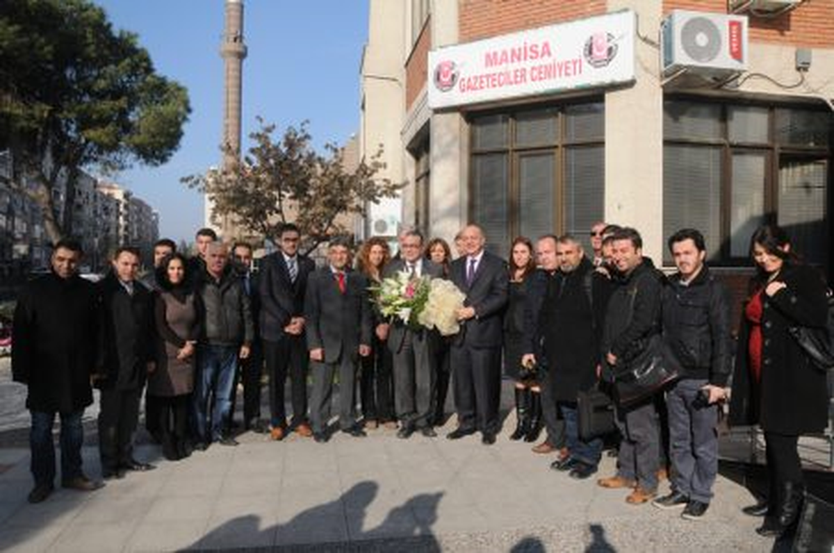 Ergün\'den Gazeteciler Cemiyeti\'ne Tebrik Ziyareti